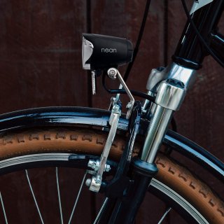 nean Fahrrad Dynamo-Frontleuchte mit Lichtautomatik, Standlicht, Reflektor und StVZO-Zulassung, 70 LUX